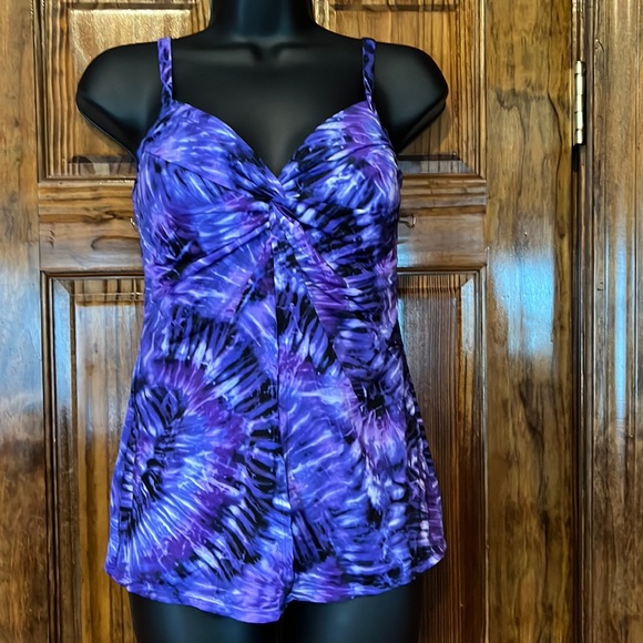 Miraclesuit Other - Purple & Blue Tie Dye Tankini Top
